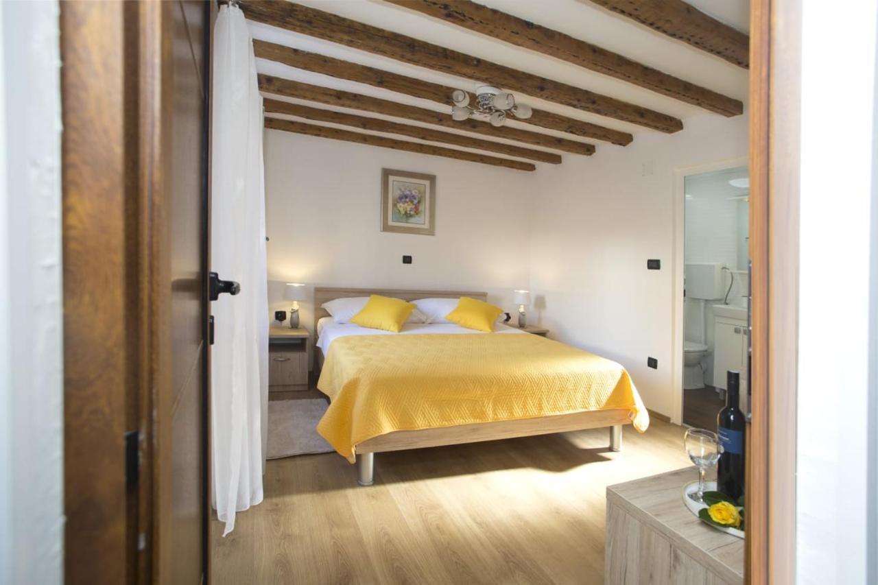 Old Town Room Сплит Экстерьер фото
